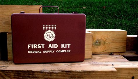 Vintage Metal First Aid Kit Box 